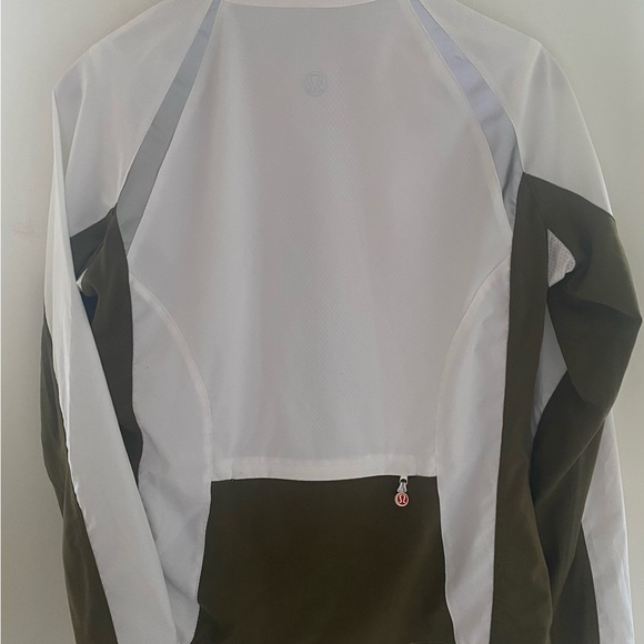 Lululemon Jacket - Picture 5 of 9